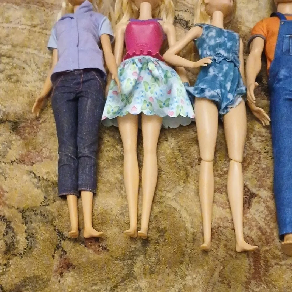 Fashion Doll Set with Colorful Outfits